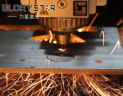 激光切割機(jī)在廣告行業(yè)的應(yīng)用解決方案