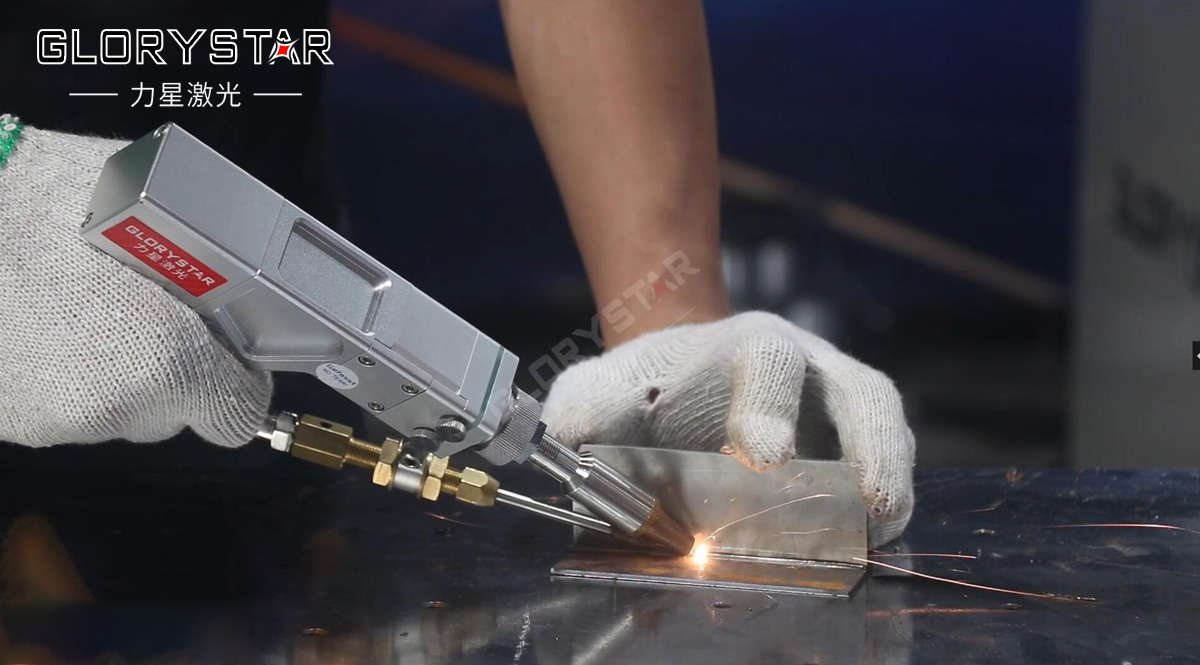 激光焊接對比傳統(tǒng)焊接的區(qū)別及優(yōu)勢有哪些？